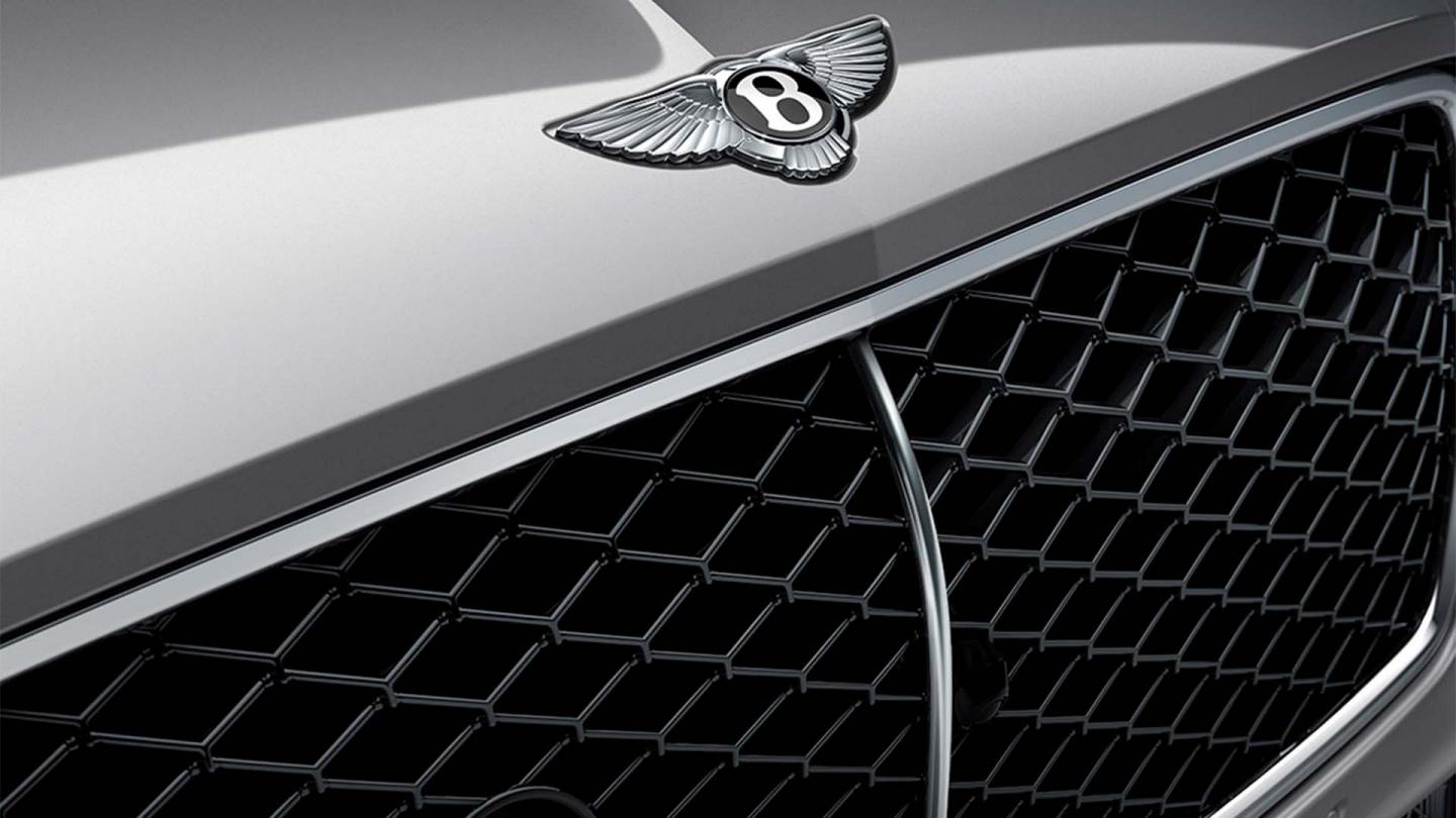Close up of the new front grille featured on the new hybrid Continental GT